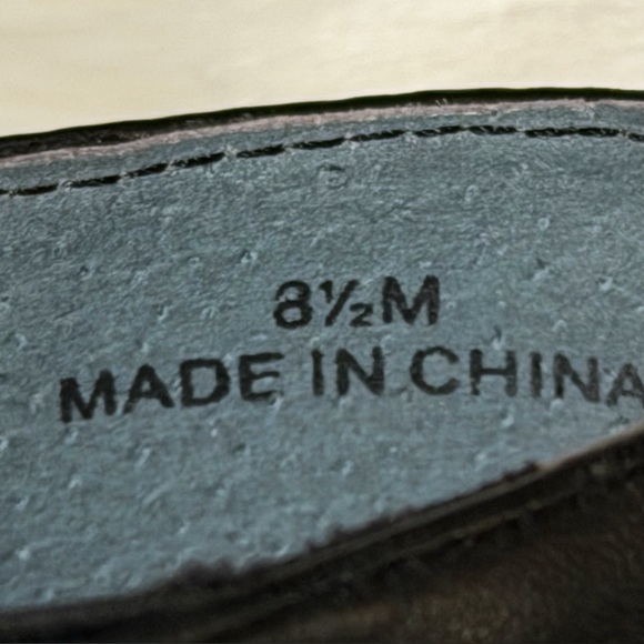 J.Renee Darvina Sleek Black Women's Loafers - Picture 7 of 8